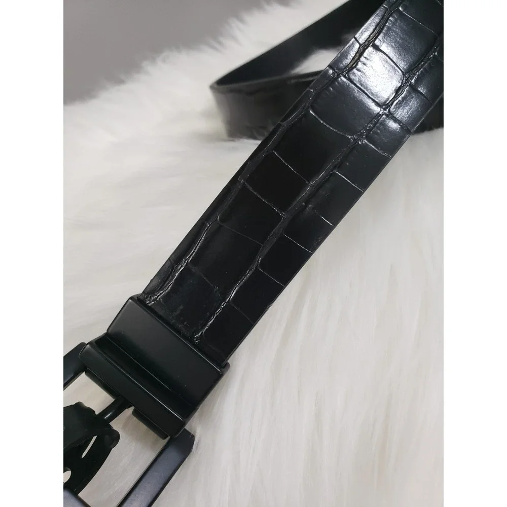 NEW FAUX ALLIGATOR leather REVERSIBLE Black Belt - Men's Size Small 30/32 inches